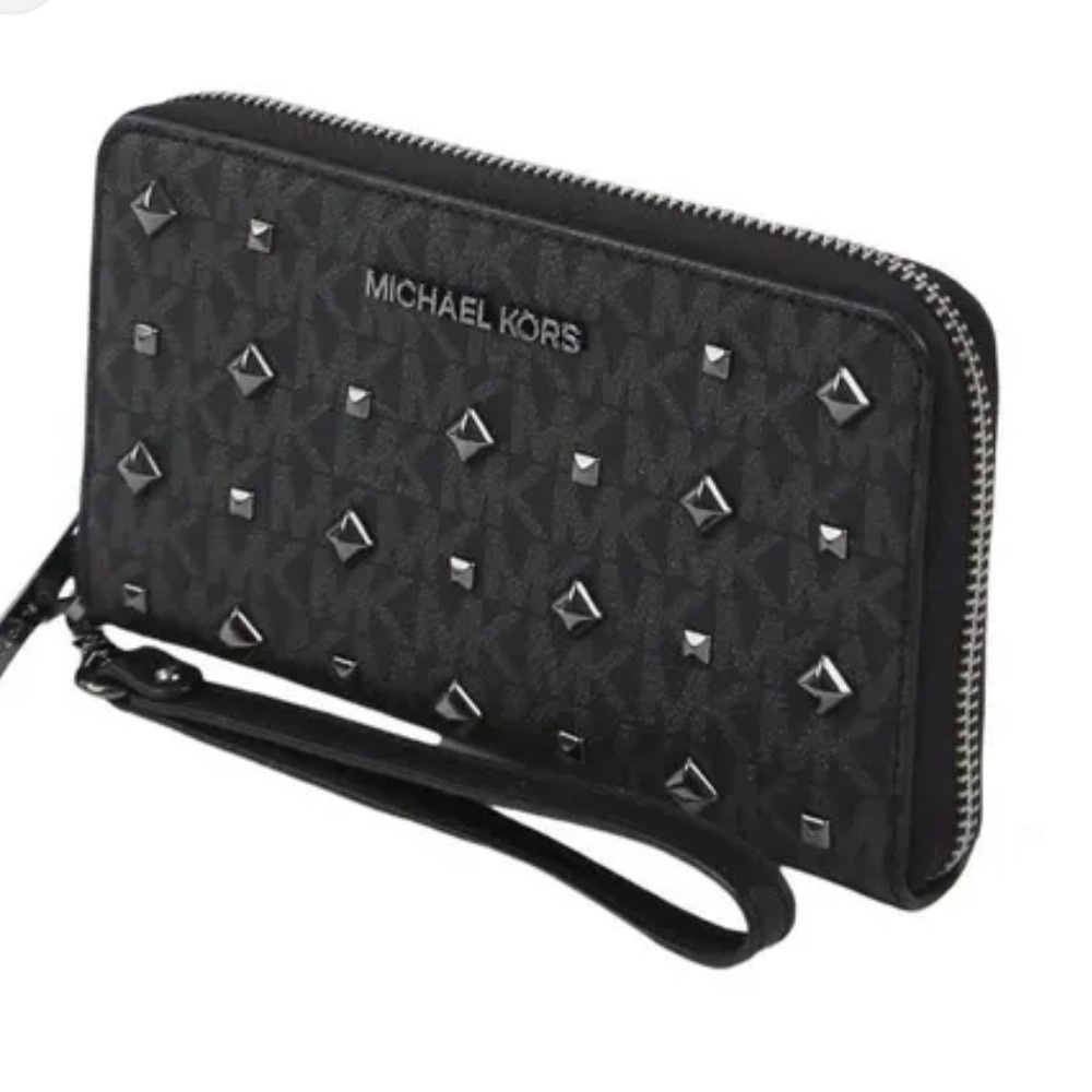 Michael Kors Black Studded Carteira Jet Set Travel Phn Case Wallet